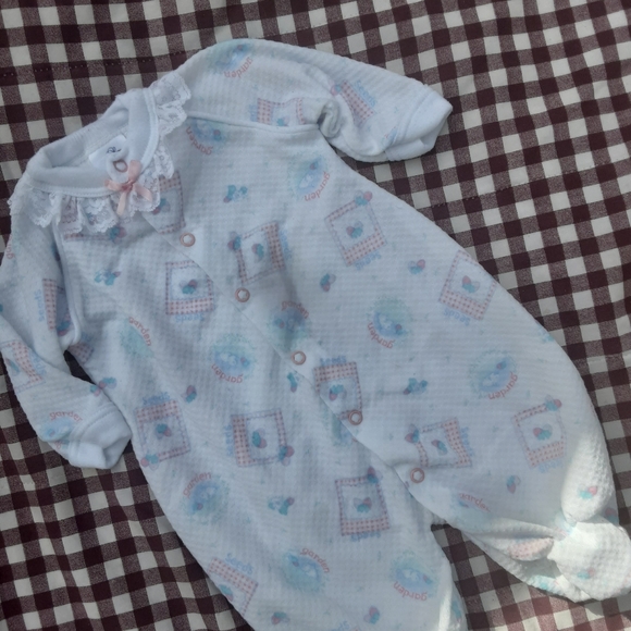 🍀3/15 Baby Girl's Vintage 1980s Sleeper - Picture 2 of 6